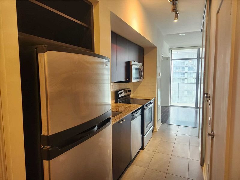 103 The Queensway - Photo 6