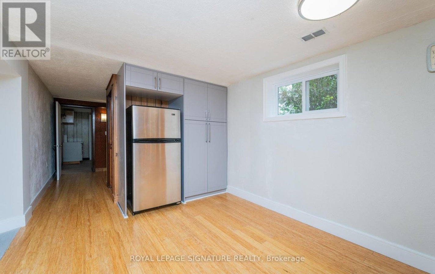 BSMT - 263 HOUNSLOW AVENUE - Photo 4