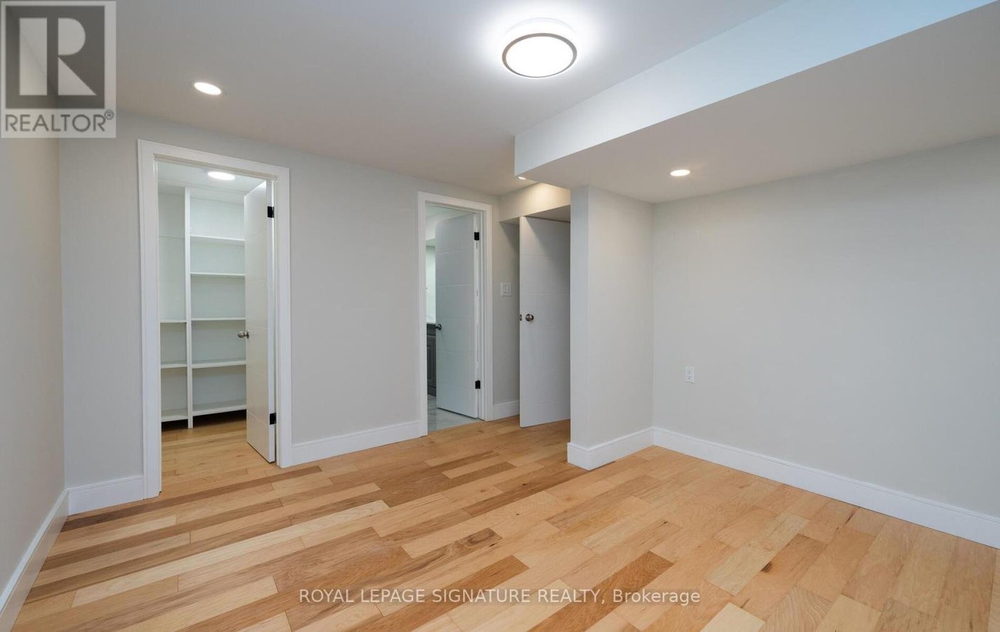 BSMT - 263 HOUNSLOW AVENUE - Photo 8