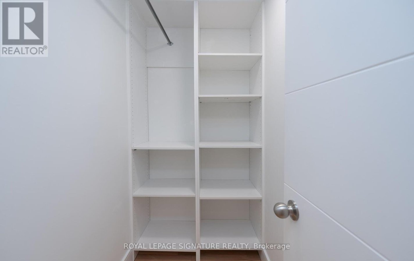 BSMT - 263 HOUNSLOW AVENUE - Photo 12