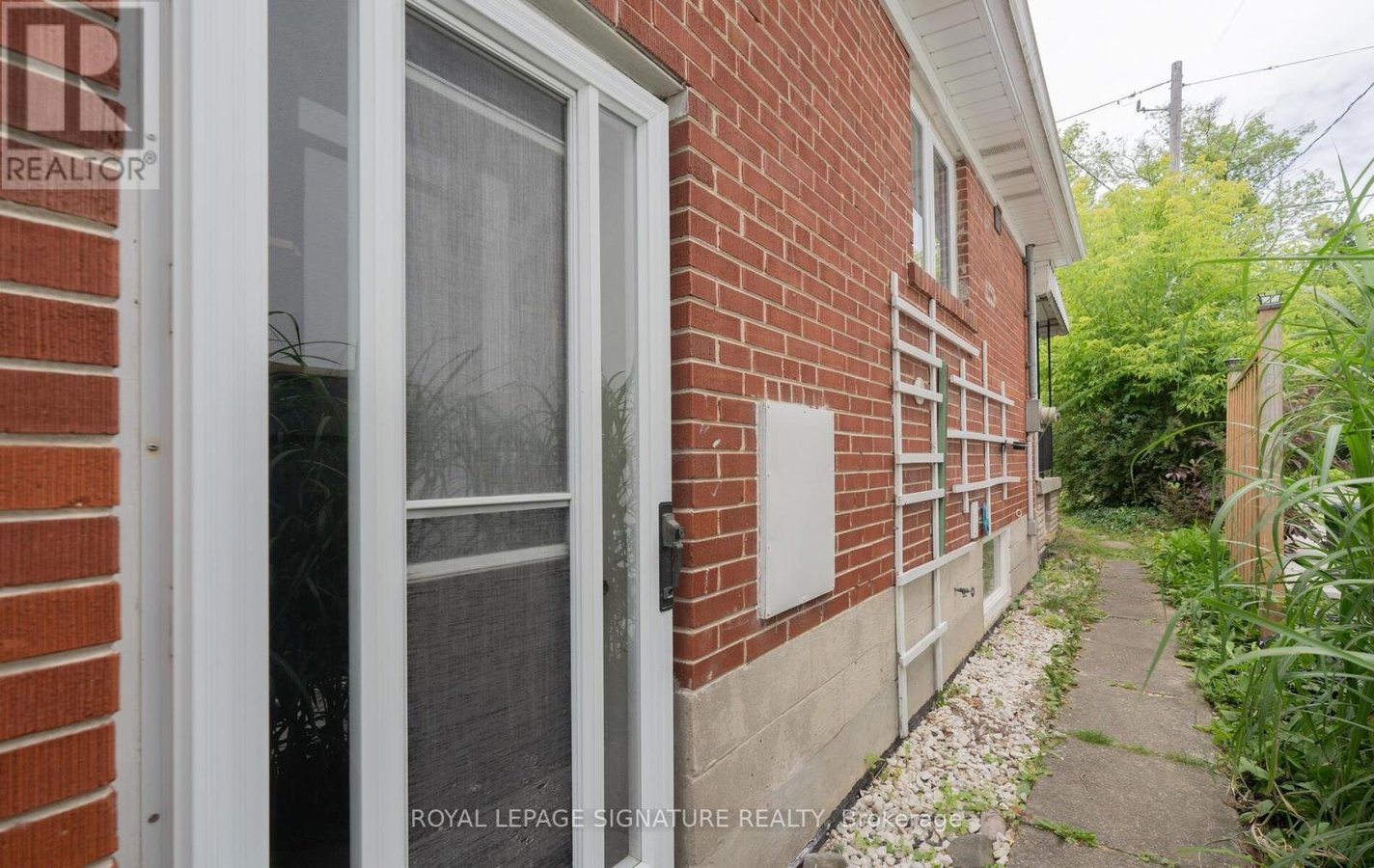 BSMT - 263 HOUNSLOW AVENUE - Photo 15