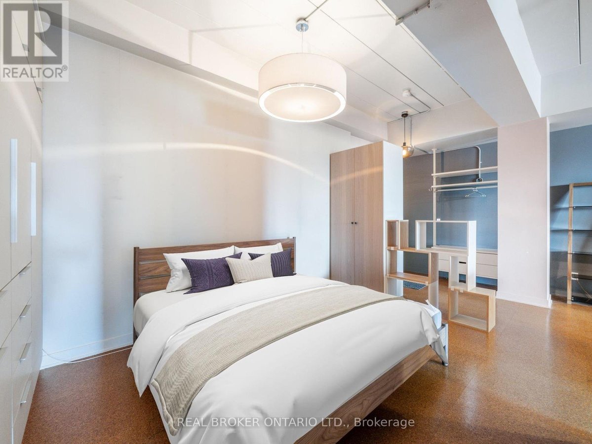 405 - 160 BALDWIN STREET - Photo 13