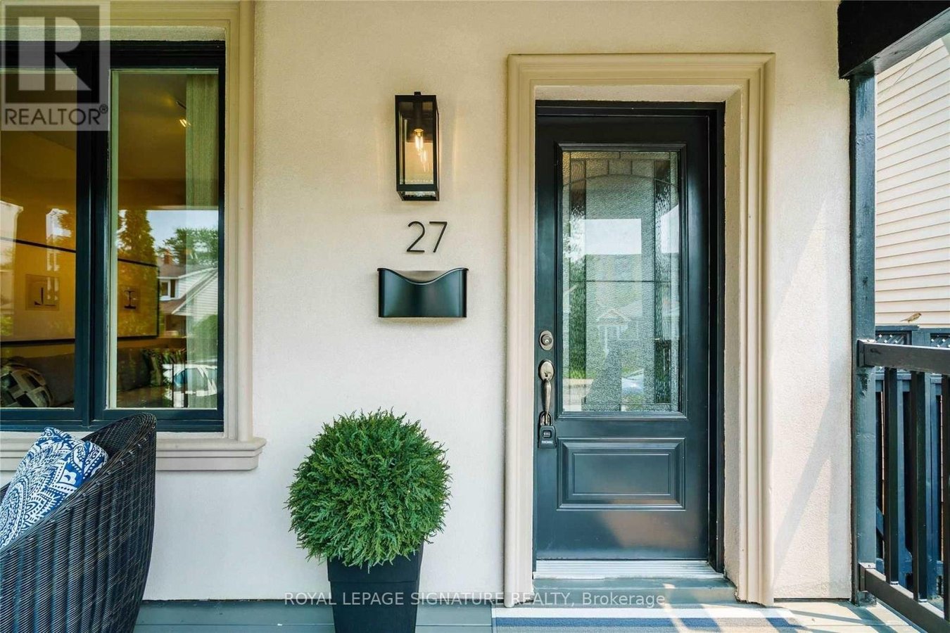 UPPER - 27 COLERIDGE AVENUE - Photo 3