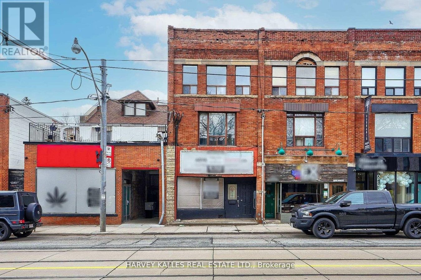 UNIT 2 - 1046 BATHURST STREET - Photo 2