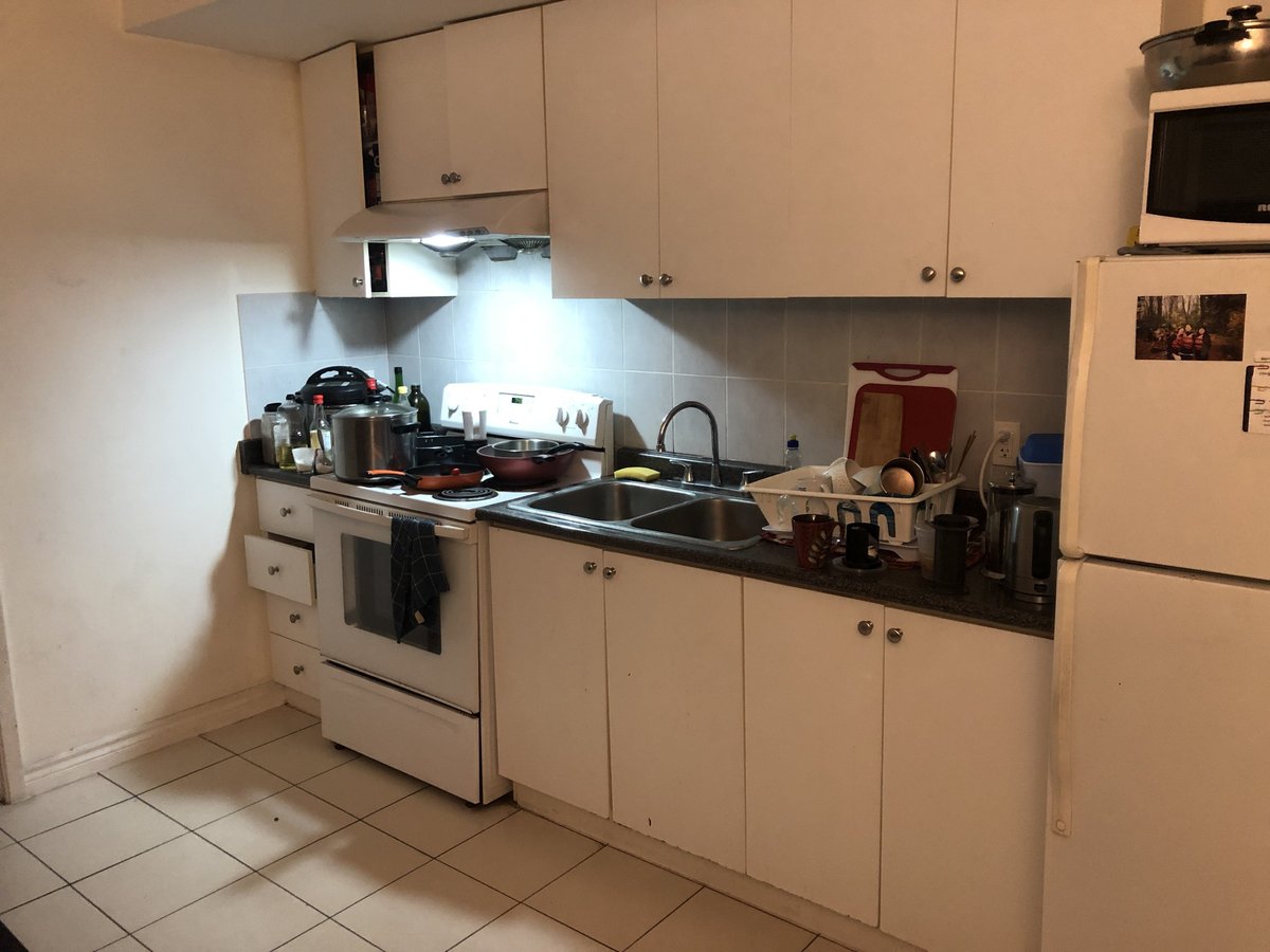 562 Bathurst Street - Photo 7