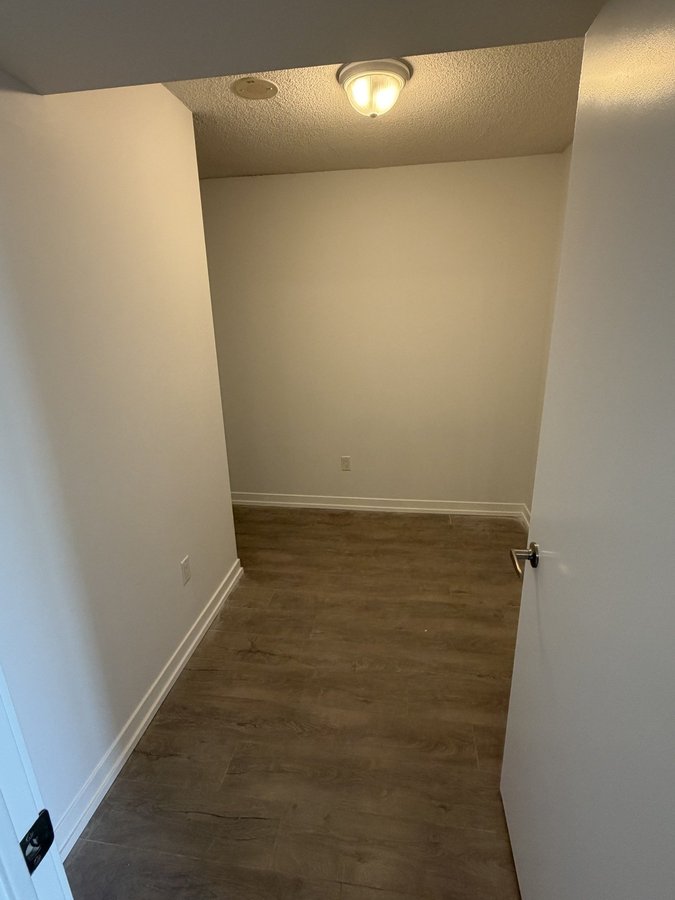 1420 Dupont Street - Photo 7