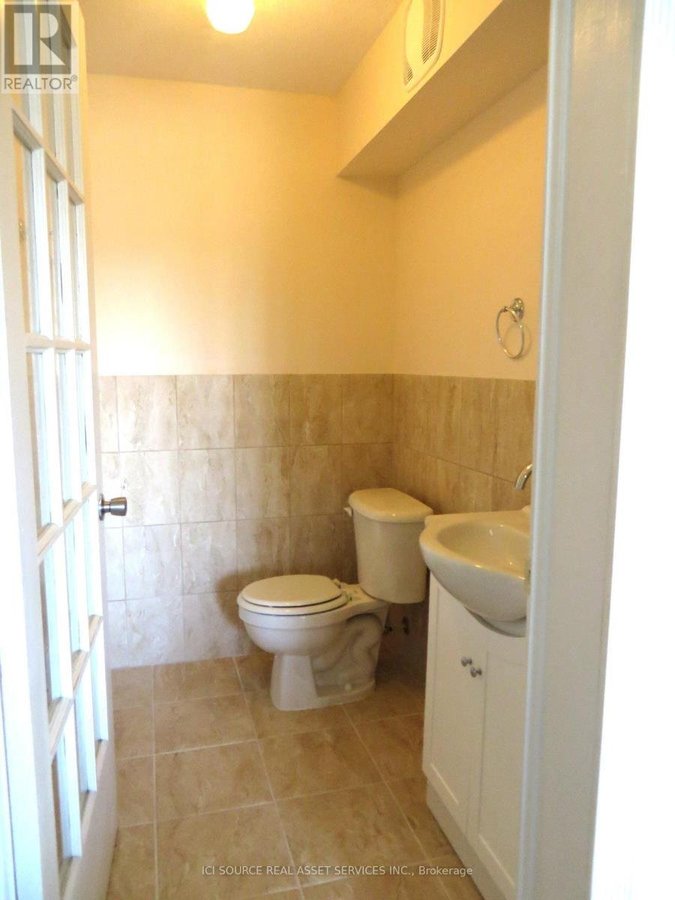 MAIN FL - 172 HUMBERCREST BOULEVARD - Photo 10