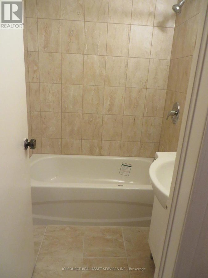 MAIN FL - 172 HUMBERCREST BOULEVARD - Photo 12