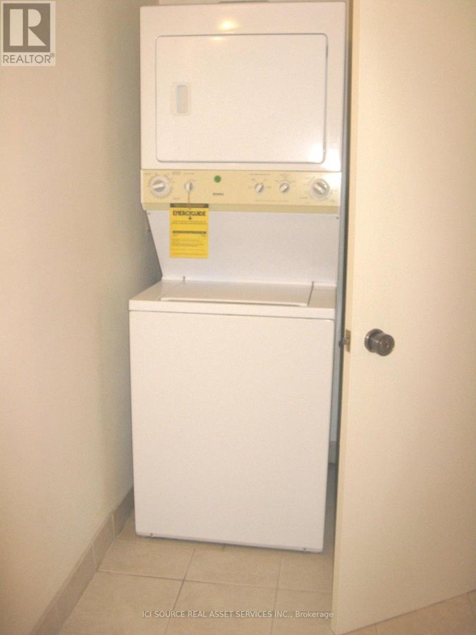 MAIN FL - 172 HUMBERCREST BOULEVARD - Photo 16