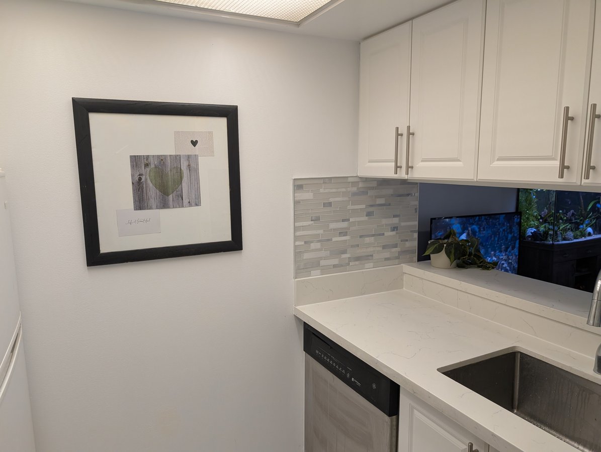 705 King Street West - Photo 11