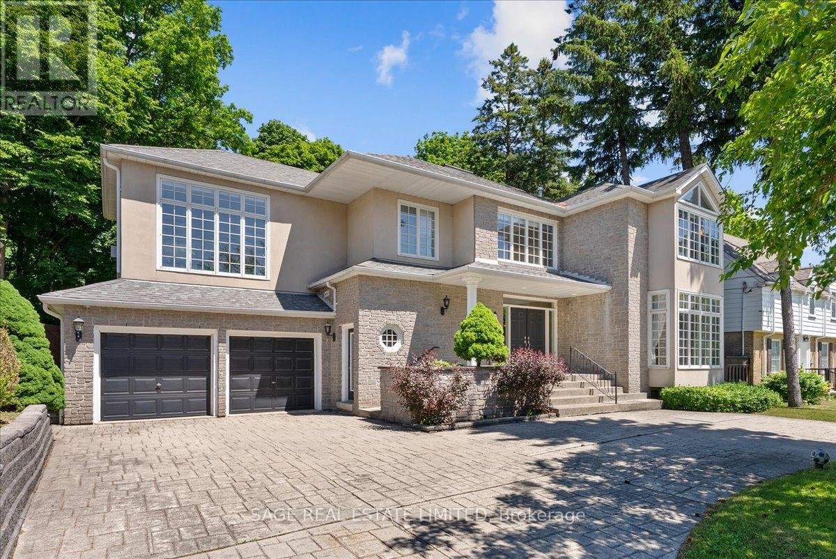 67 AGINCOURT DRIVE - Photo 1