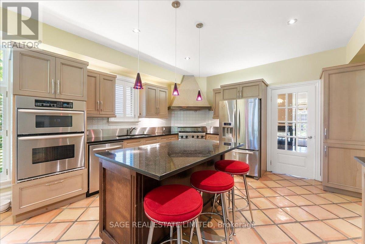 67 AGINCOURT DRIVE - Photo 12