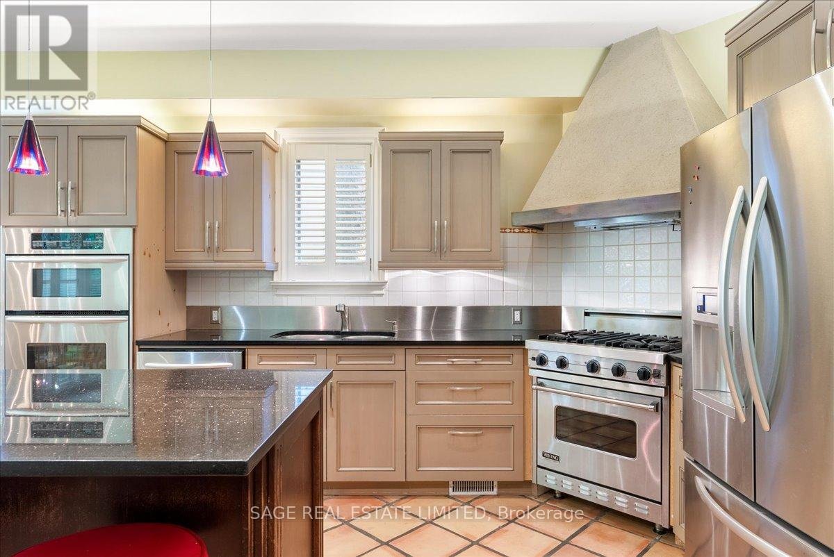 67 AGINCOURT DRIVE - Photo 13