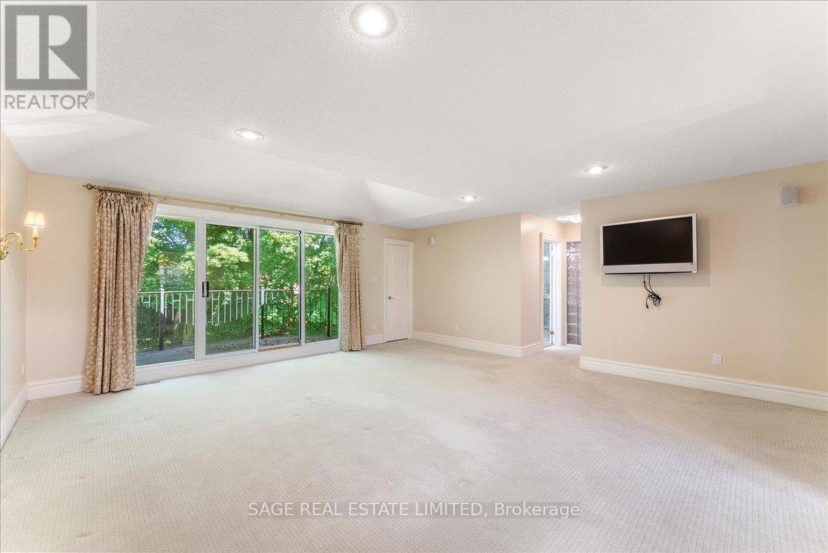 67 AGINCOURT DRIVE - Photo 34