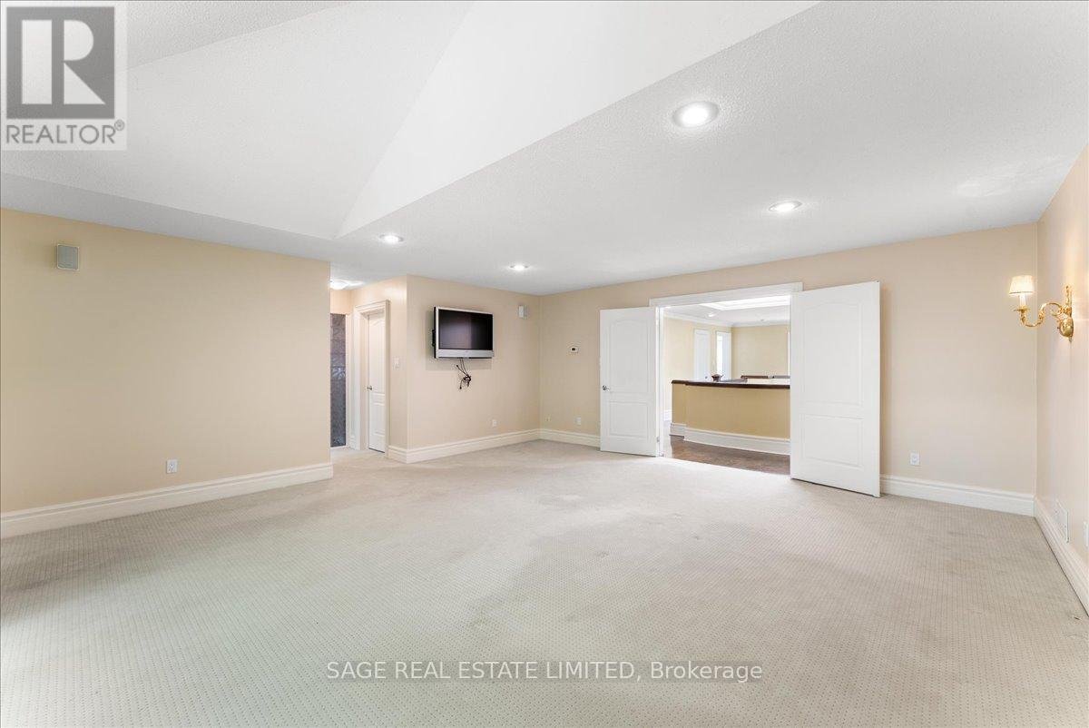 67 AGINCOURT DRIVE - Photo 35