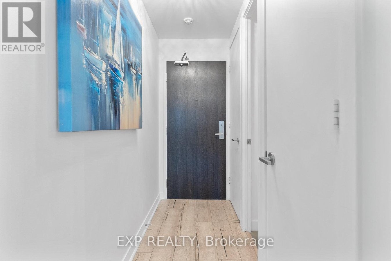 422 - 165 LEGION ROAD N - Photo 4