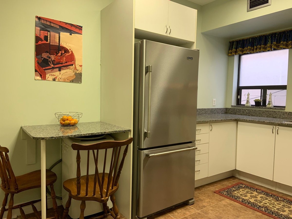 253 Danforth Avenue - Photo 2
