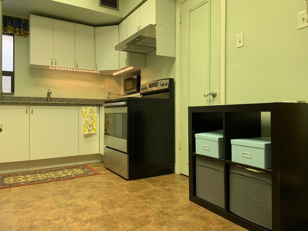 253 Danforth Avenue - Photo 4
