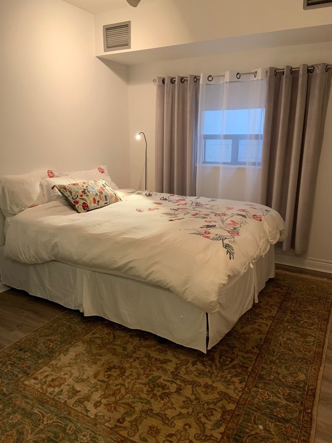 253 Danforth Avenue - Photo 8