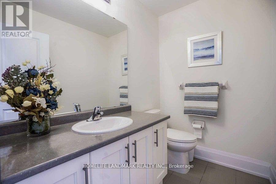 248 FINCH AVENUE E - Photo 4