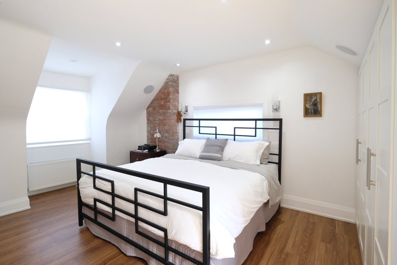 326 High Park Avenue - Photo 8