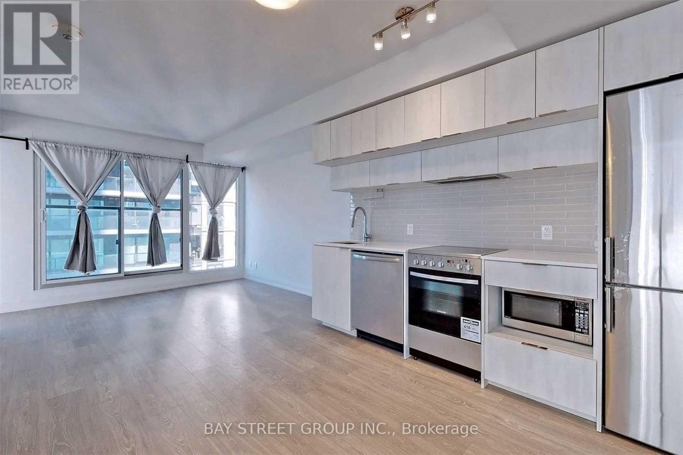 4311 - 181 DUNDAS STREET E - Photo 5