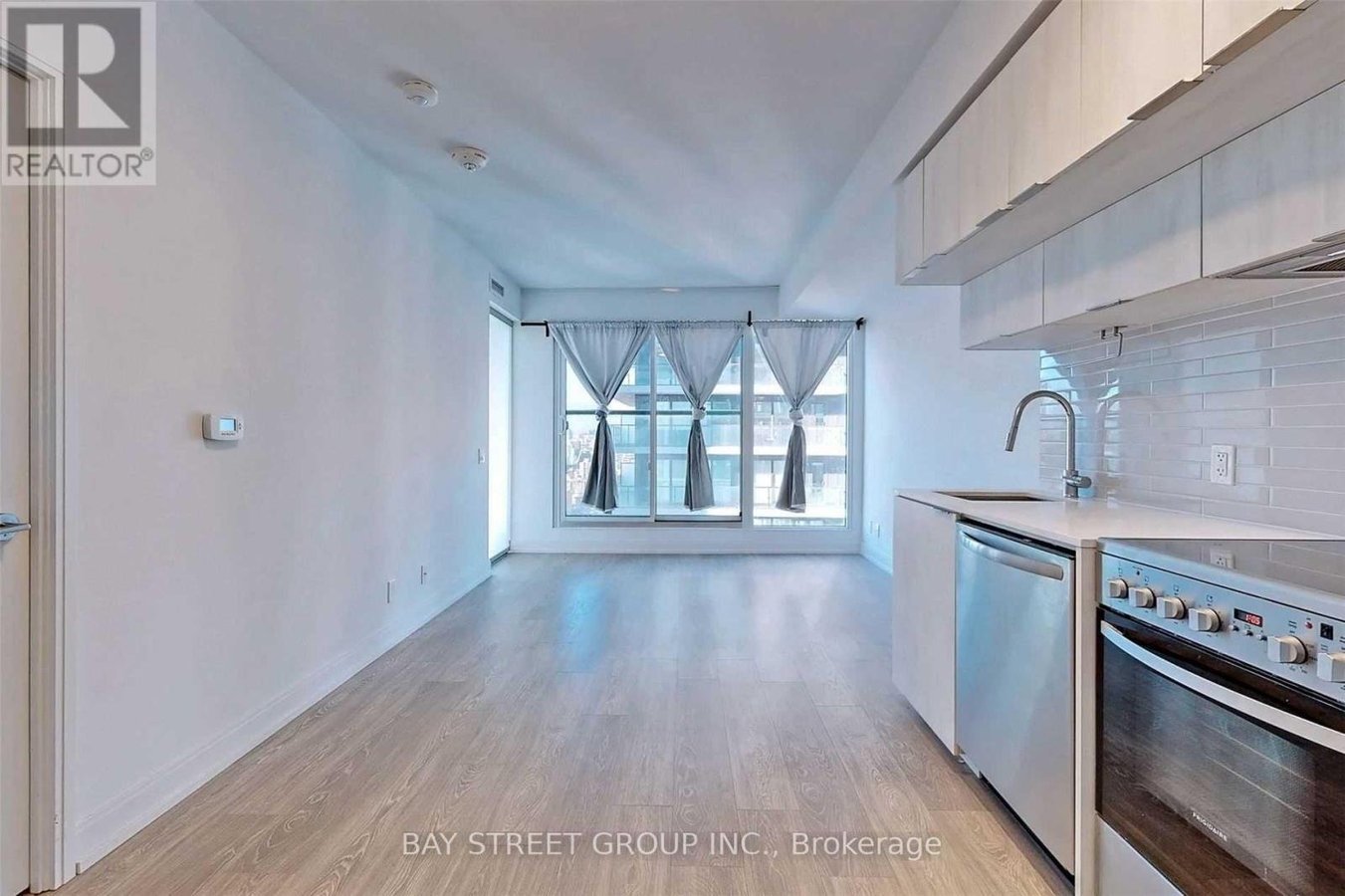 4311 - 181 DUNDAS STREET E - Photo 6