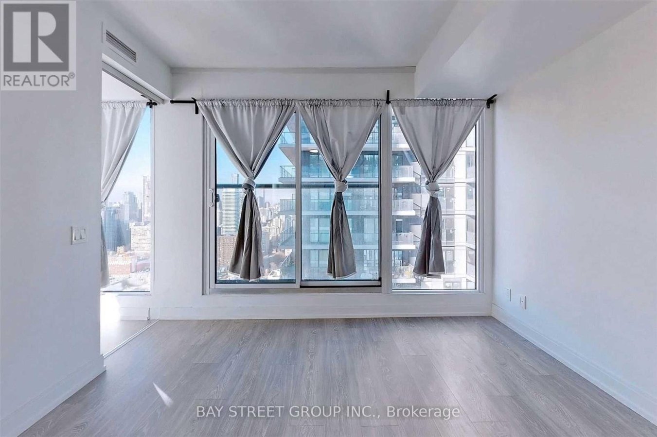 4311 - 181 DUNDAS STREET E - Photo 8