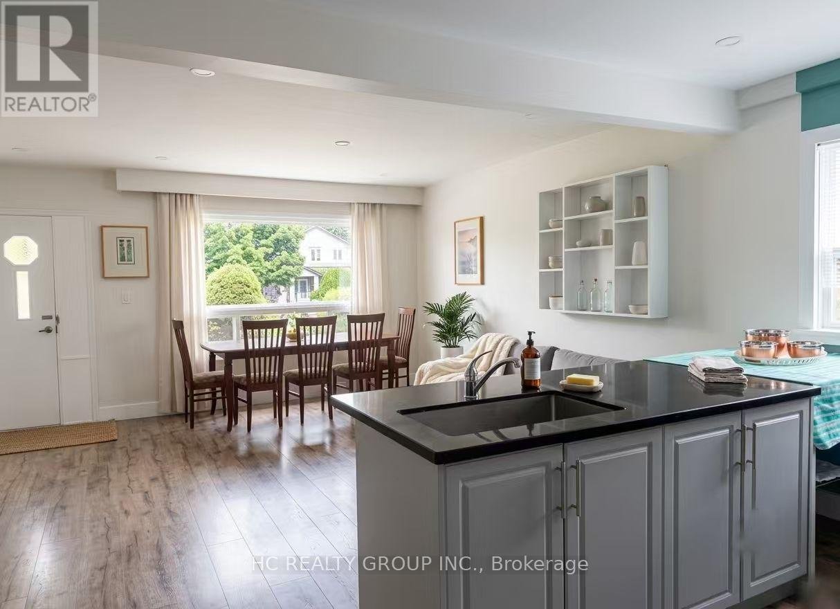 389 RUTH AVENUE - Photo 1