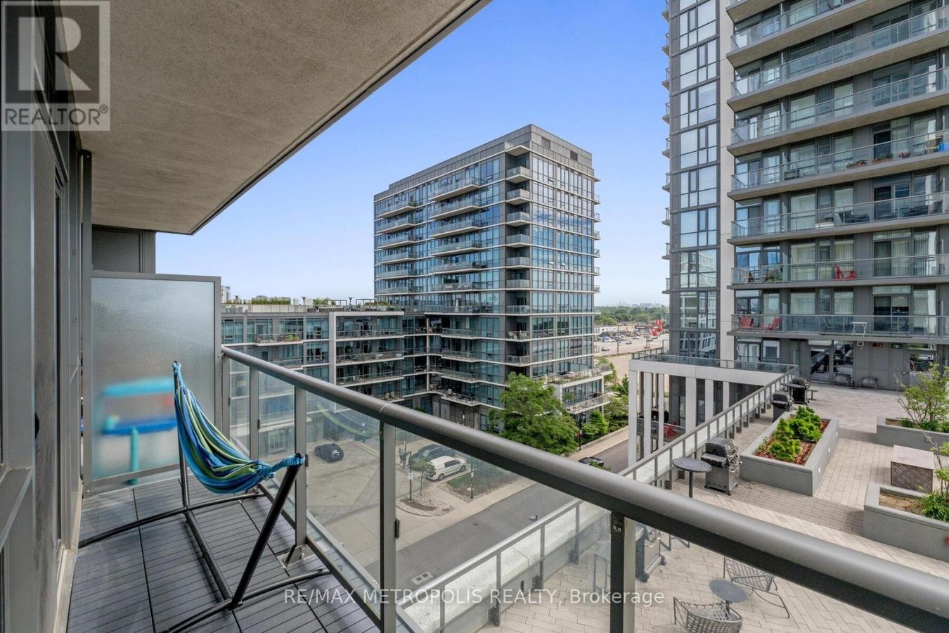503 - 15 ZORRA STREET - Photo 22