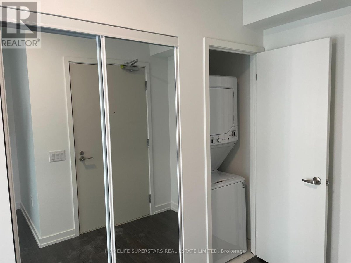 321 - 4010 EGLINTON AVENUE W - Photo 10