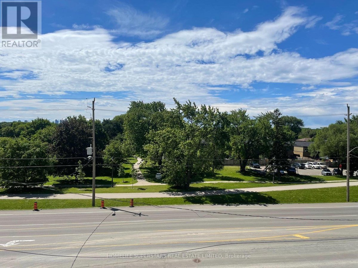 321 - 4010 EGLINTON AVENUE W - Photo 24