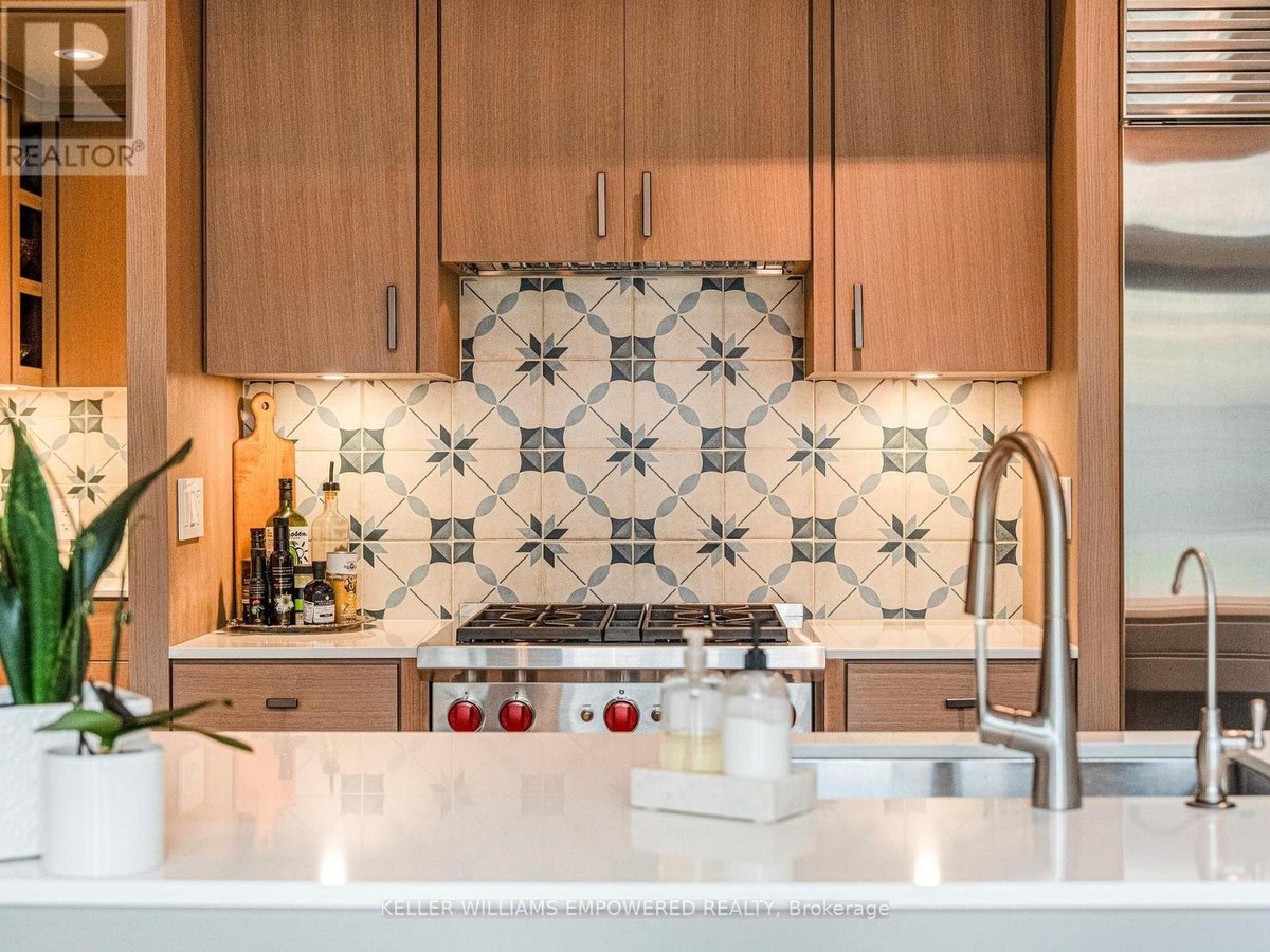 10 WEBSTER AVENUE - Photo 13