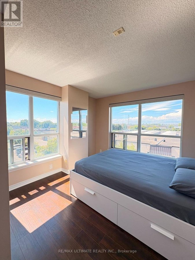 425 - 60 FAIRFAX CRESCENT - Photo 11