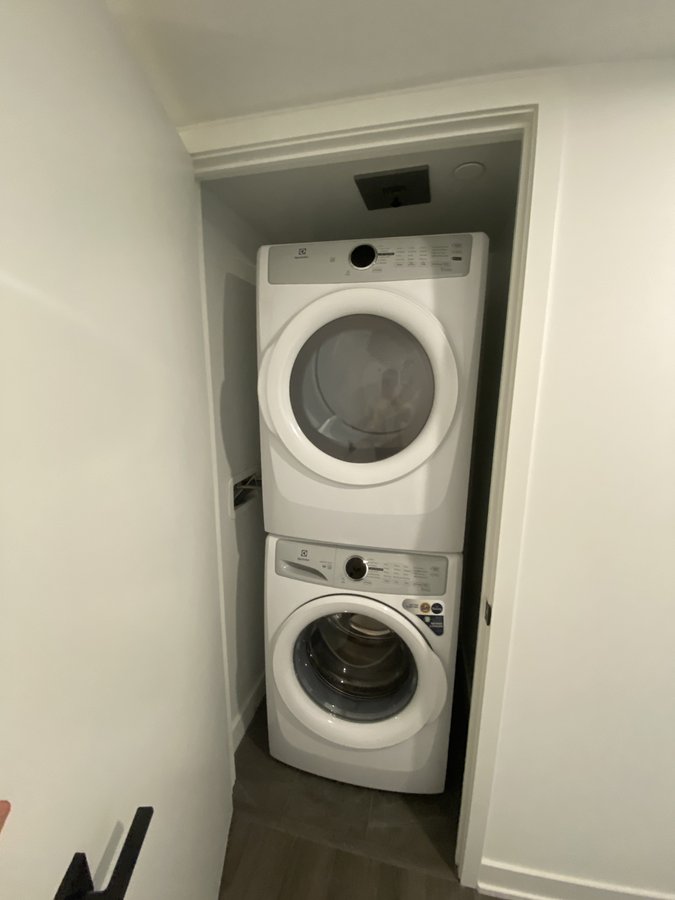609 Sherbourne Street - Photo 9