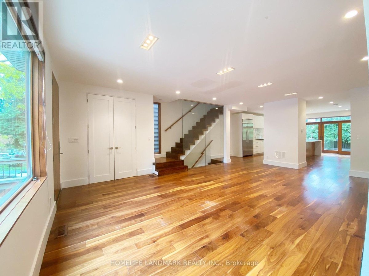 32 ELMER AVENUE - Photo 3