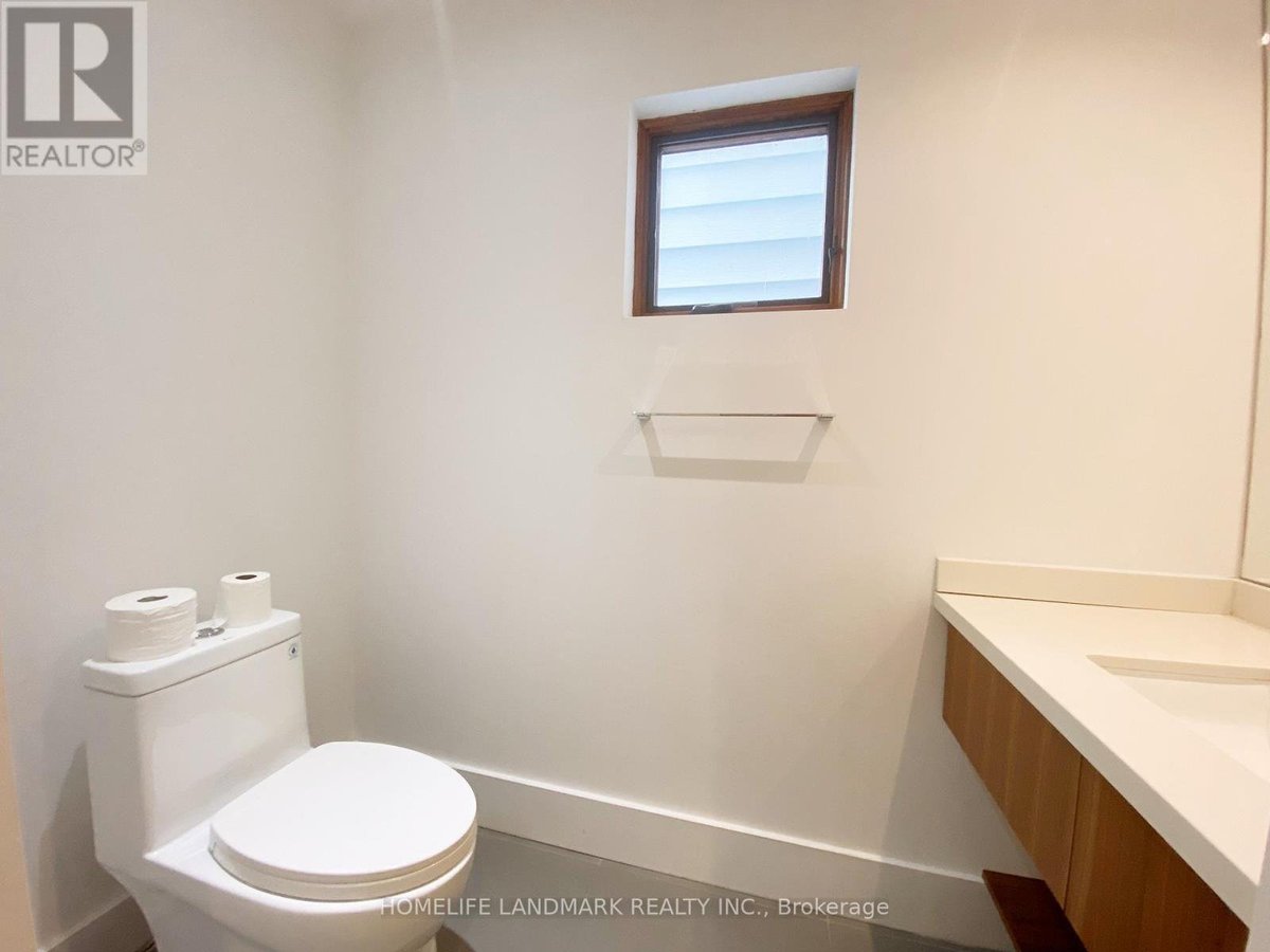32 ELMER AVENUE - Photo 8