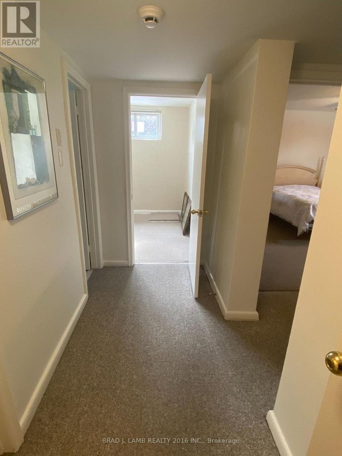 LOWER - 267 MAXWELL STREET - Photo 2