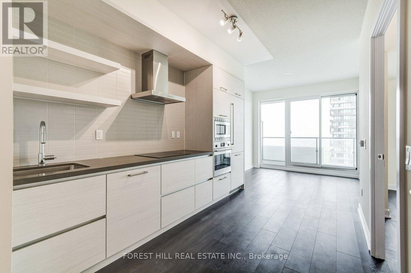 5210 - 2221 YONGE STREET - Photo 8
