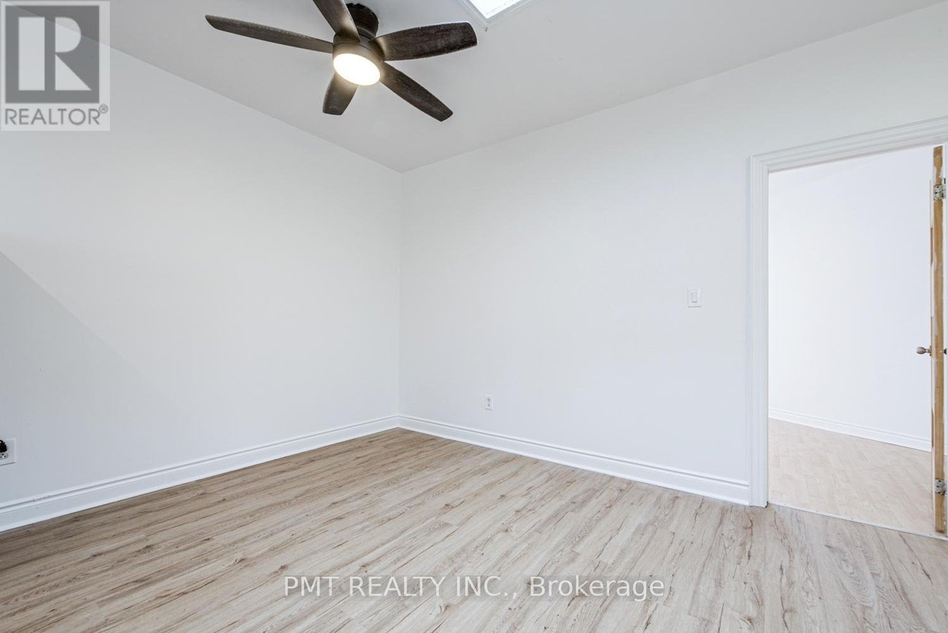 UPPER - 2045 DAVENPORT ROAD - Photo 10