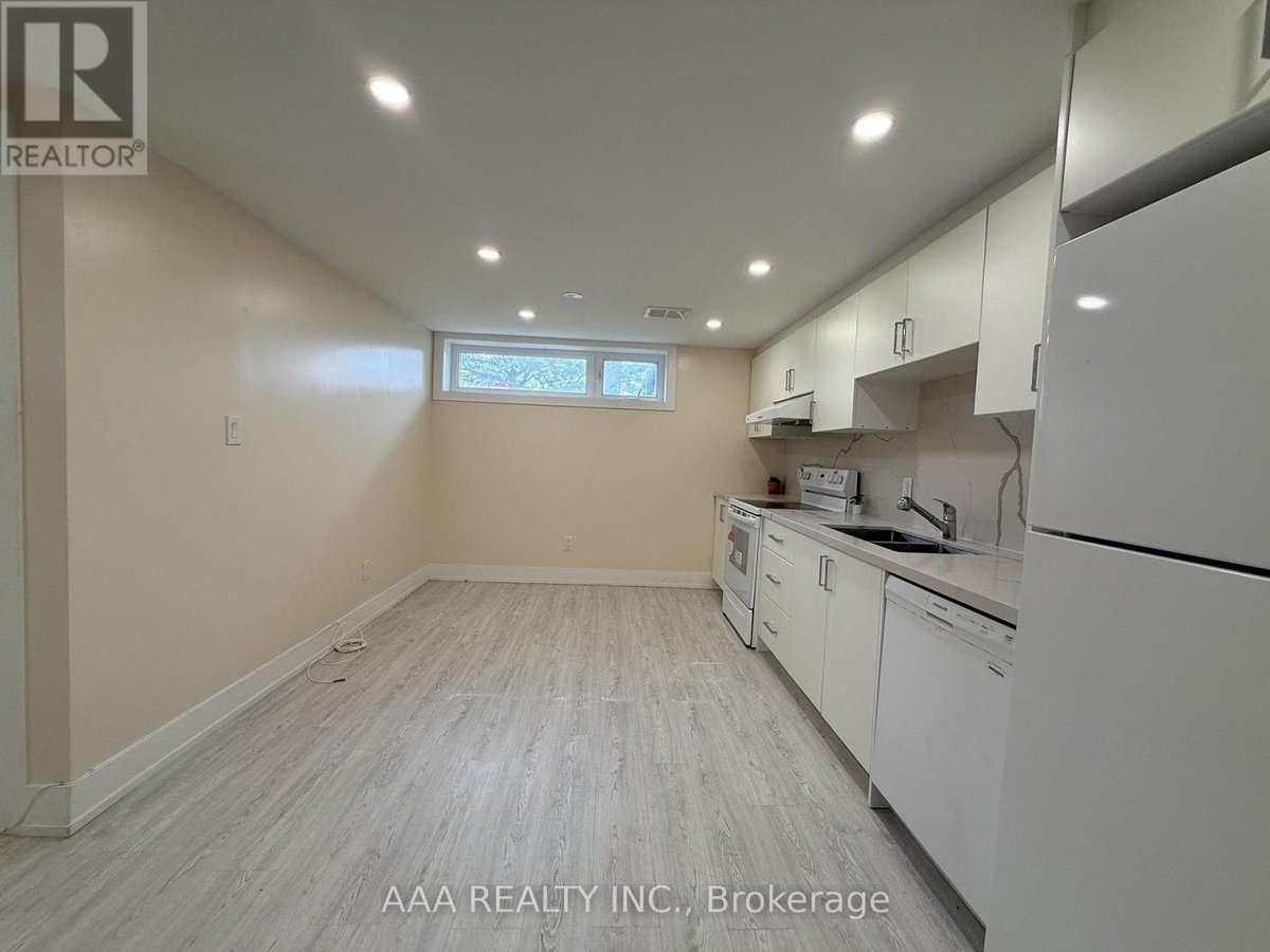1 (LOWER LEVEL) - 27 KINGSVIEW BOULEVARD - Photo 8
