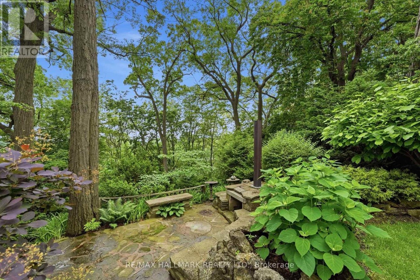 31 GLEN OAK DRIVE - Photo 3