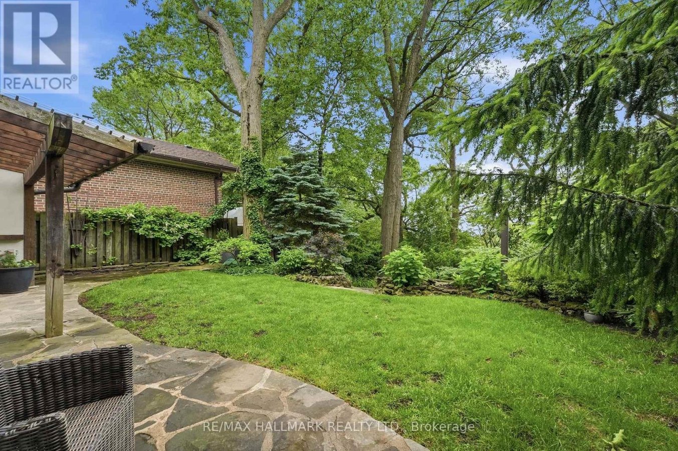 31 GLEN OAK DRIVE - Photo 14