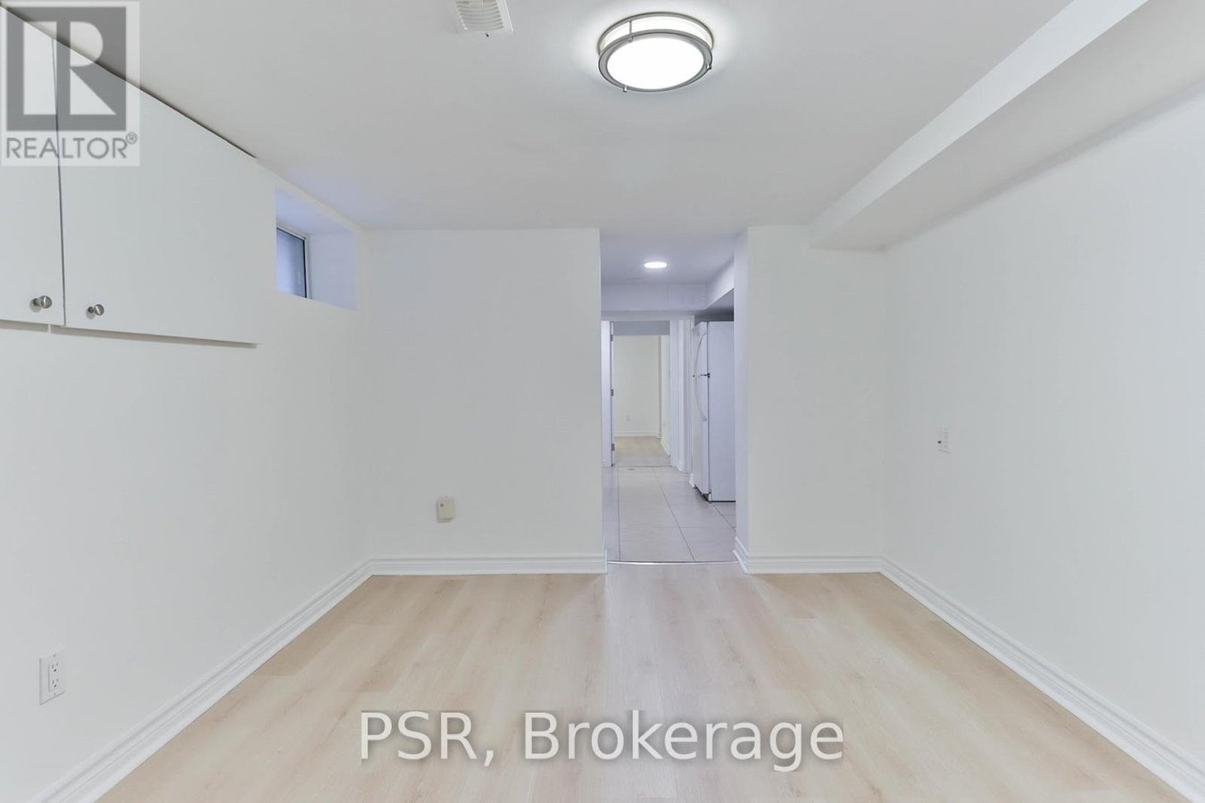 LOWER - 329 VAUGHAN ROAD - Photo 12