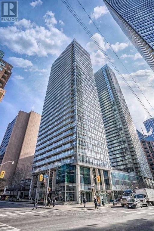 608 - 37 GROSVENOR STREET - Photo 2