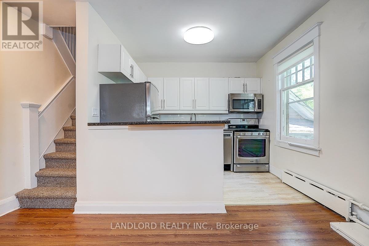 UPPER UNIT - 92 NEVILLE PARK BOULEVARD - Photo 15