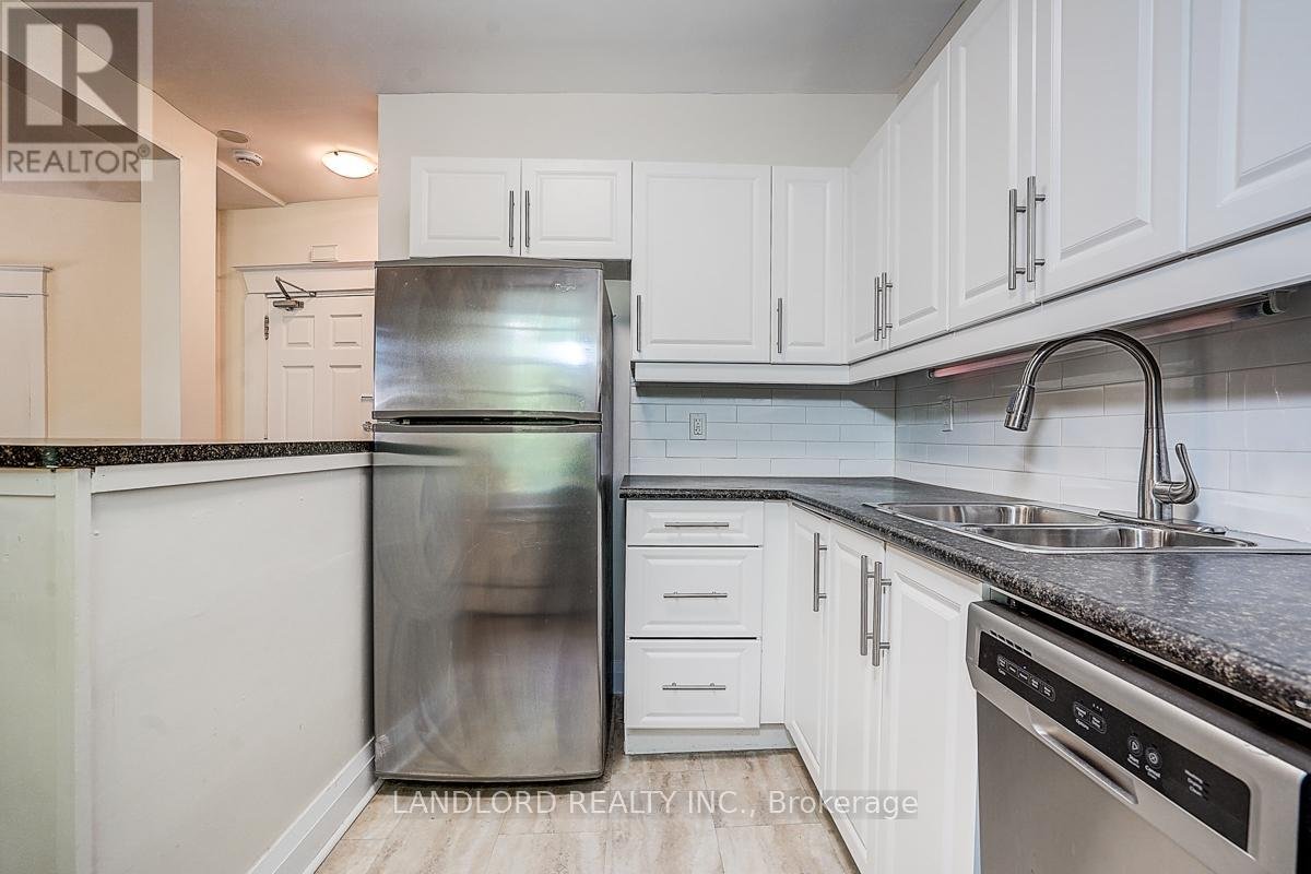 UPPER UNIT - 92 NEVILLE PARK BOULEVARD - Photo 19