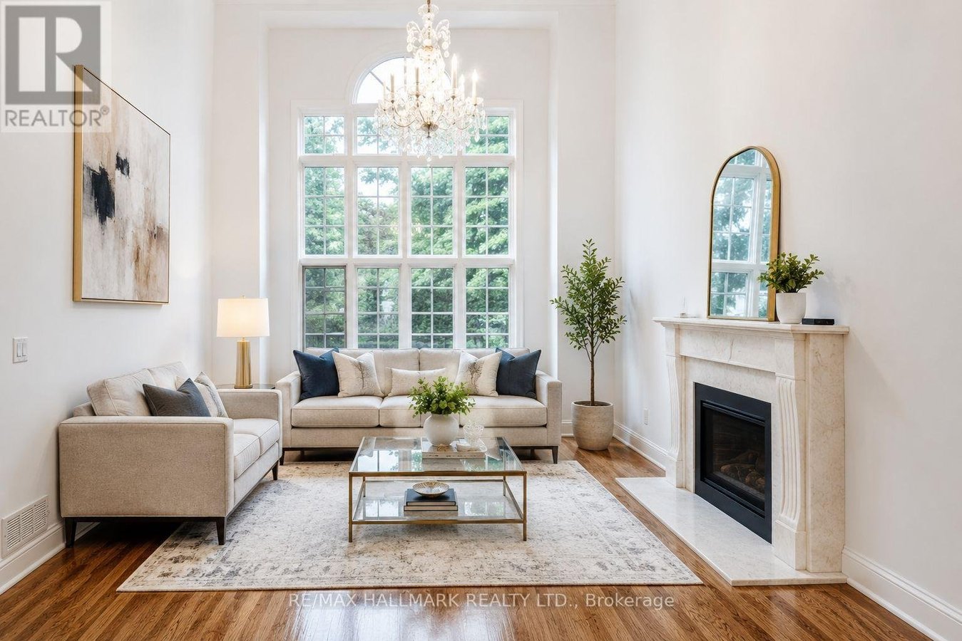 51 RISEBROUGH AVENUE - Photo 3