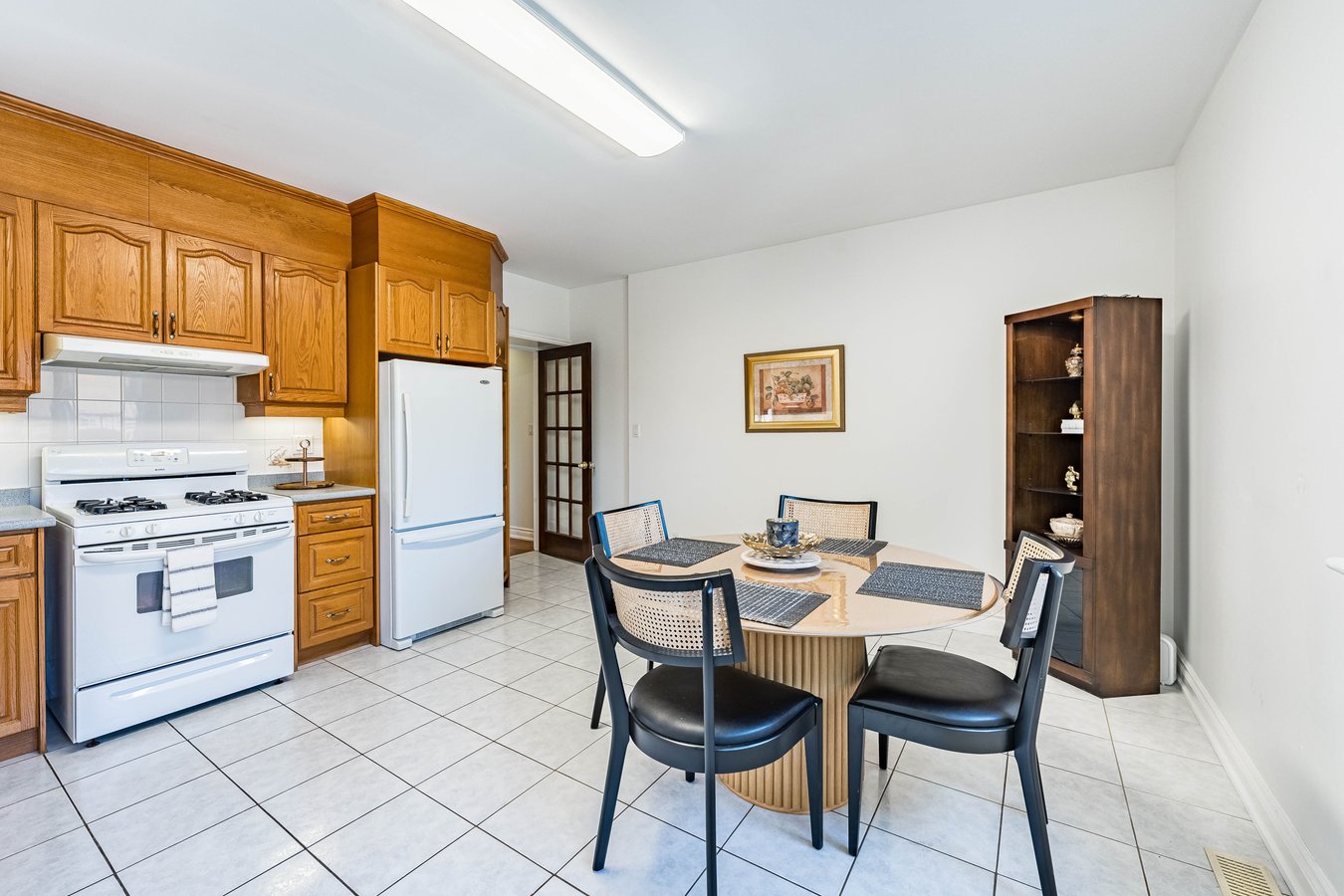 14 Churchill Avenue - Photo 4