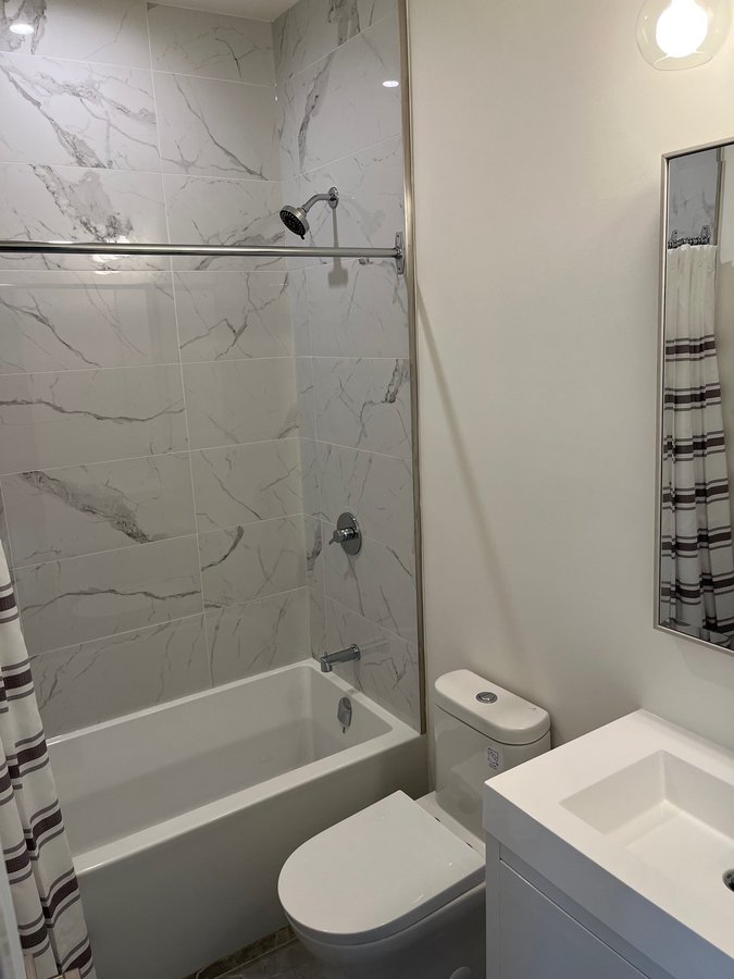 512 Bathurst Street - Photo 9